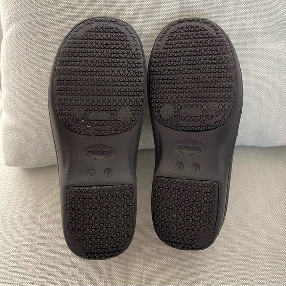 Crocs Neria Pro II Clogs, Women's Size 7 Black - Picture 9 of 12